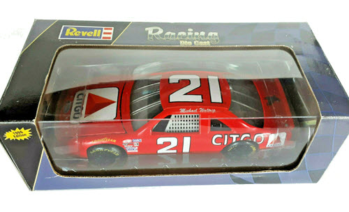 1996 Michael Waltrip NASCAR Diecast 21 Citgo Red CWC 1:24 Revell Racing 1