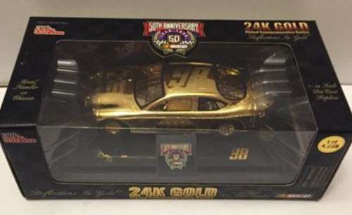1998 Greg Sacks NASCAR Diecast 98 Thorn Apple Valley CWC 1:24 Racing Champions Reflections In Gold 1