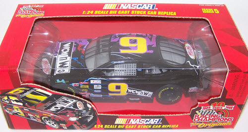 1999 Jerry Nadeau NASCAR Diecast 9 WCW Wrestling CWC 1:24 Racing Champions Issue 5 Originals 1