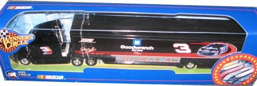 2000 Dale Earnhardt Sr NASCAR Diecast 3 GMGW GM Goodwrench Hauler Rig Transporter 1:64 Winners Circle 1