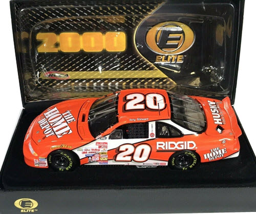 2000 Tony Stewart NASCAR Diecast 20 Home Depot CWC 1:24 Action RCCA Elite 2