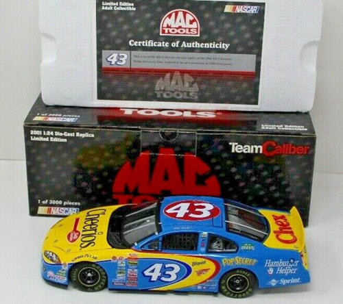 2001 John Andretti NASCAR Diecast 43 Cheerios CWC 1:24  Team Caliber Preferred MAC Tools 1
