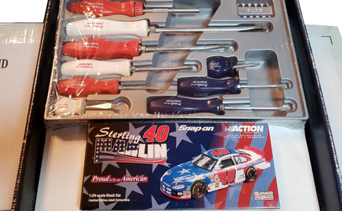 2001 Sterling Marlin NASCAR Diecast 40 Proud to be American 911 Memorial BWC 1:24 Action ARC SnapOn Snap On Screwdriver Set 1