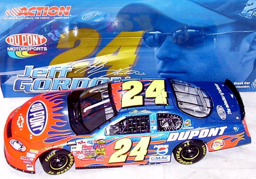 2004 Jeff Gordon NASCAR Diecast 24 DuPont CWB Bank 1:24 Action ARC 1