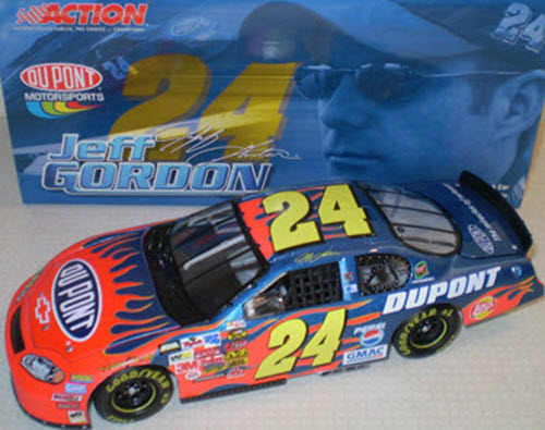 2004 Jeff Gordon NASCAR Diecast 24 DuPont CWC 1:24 Action ARC 1