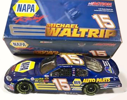 2004 Michael Waltrip NASCAR Diecast 15 NAPA CWB Bank 1:24 Action ARC 1