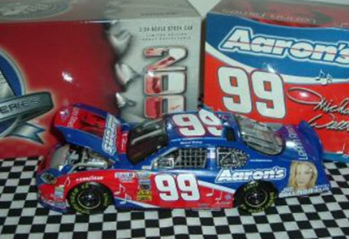 2004 Michael Waltrip NASCAR Diecast 99 LeAnn Rimes CWC 1:24 Action RCCA Club Car 1b
