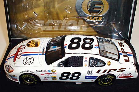 2005 Dale Jarrett NASCAR Diecast 88 Herbie Fully Loaded CWC 1:24 Action RCCA Elite 2
