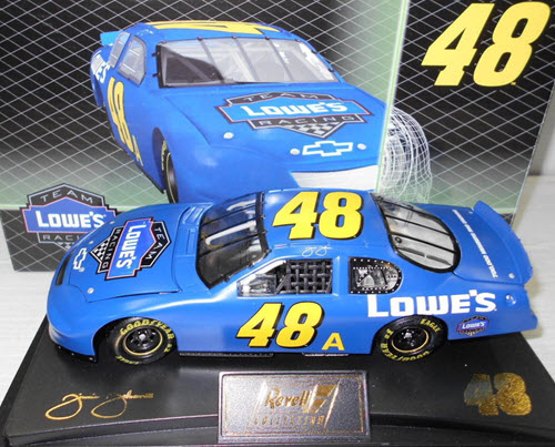 2005 Jimmie Johnson NASCAR Diecast 48a Lowes Test Car CWC 1:24 Revell Collection 1