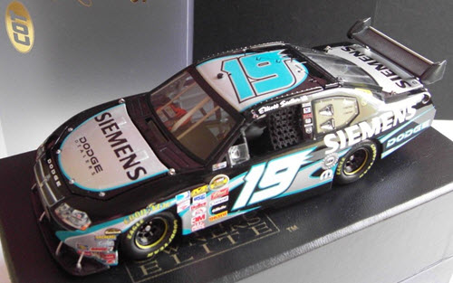 2007 Elliott Sadler NASCAR Diecast 19 Siemens Avenger CoT 1:24 CWC Action RCCA Elite 1