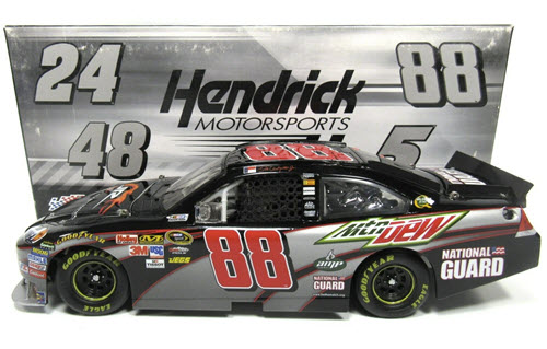 2010 Dale Earnhardt Jr NASCAR Diecast 88 Foundation CWC 1:24 Action ARC 1