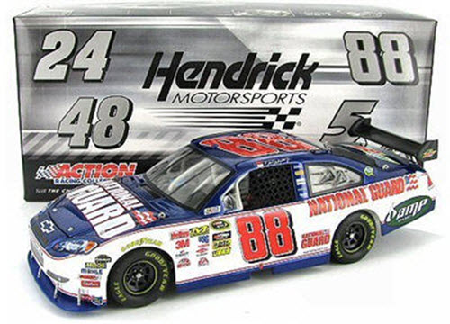 2010 Dale Earnhardt Jr NASCAR Diecast 88 National Guard CWC 1:24 Action ARC 1