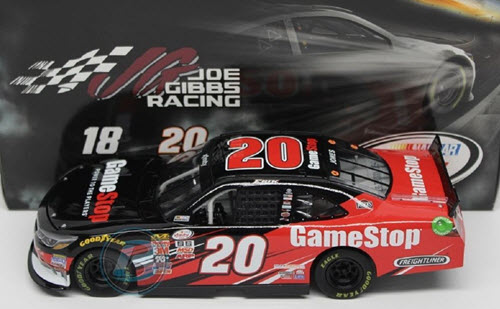2015 Erik Jones NASCAR Diecast 20 Game Stop CWC 1:24 Lionel Action ARC 1