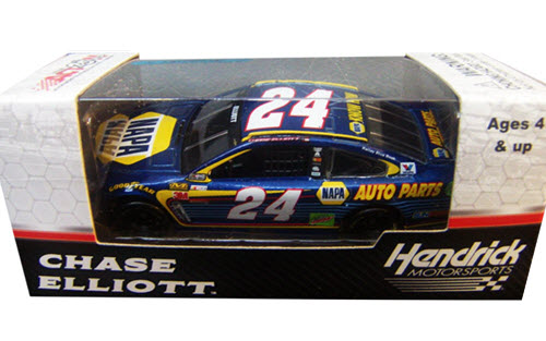 2017 Chase Elliott NASCAR Diecast 24 NAPA Auto Parts CWC 1:64 Lionel Action ARC 1
