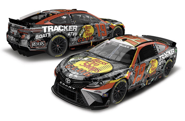 2023 Martin Truex Jr NASCAR Diecast 19 Bass Pro Sonoma Win Raced Version CWC 1:64 Lionel Action ARC 98