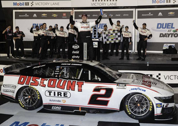 2025 Austin Cindric NASCAR Diecast 2 Discount Tire Daytona Duel Win Raced Version CWC 1:24 Lionel Action RCCA Elite 99