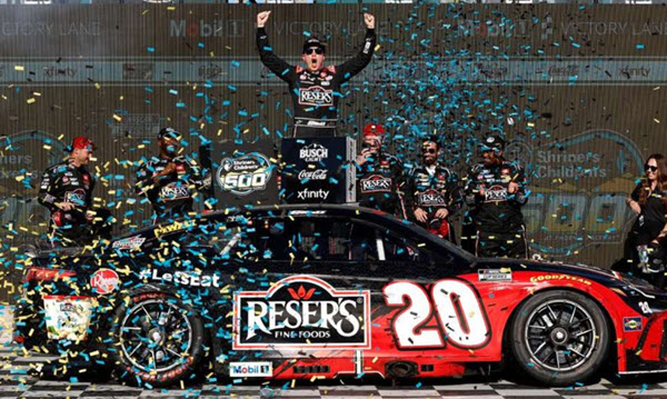 2025 Christopher Bell NASCAR Diecast 20 Resers Phoenix Win Raced Version CWC 1:24 Lionel Action RCCA Elite Dual Autographed 99