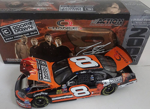 8 Tony Stewart Diecast 2003 NASCAR 3 Three Doors Down CWC 1:24 Action ARC 1